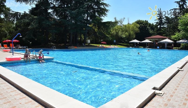 Фото отеля Ambassador Hotel 3* Золотые пески Болгария экстерьер и бассейны