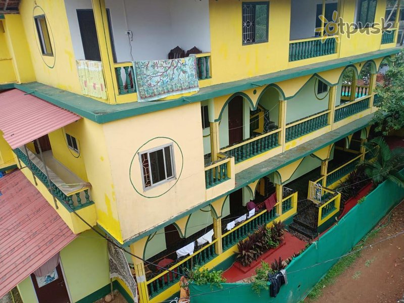 Фото отеля Sunshine Guesthouse 1* Северный Гоа Индия экстерьер и бассейны
