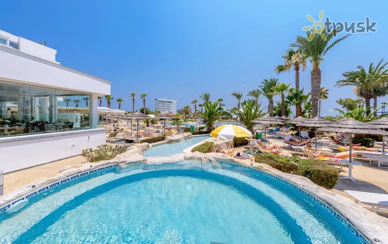 Фото отеля Tasia Maris Beach Hotel 4* Aija Napa Kipra ārpuse un baseini