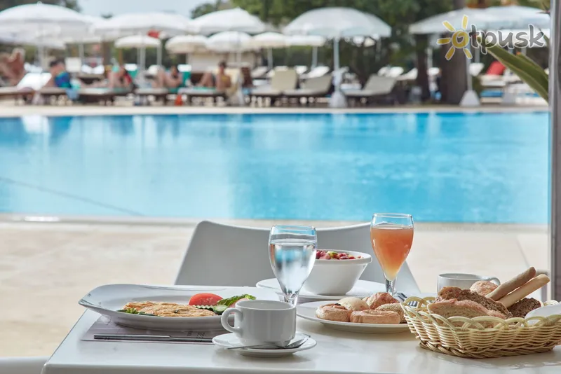 Фото отеля Grecian Bay Hotel 5* Aija Napa Kipra bāri un restorāni