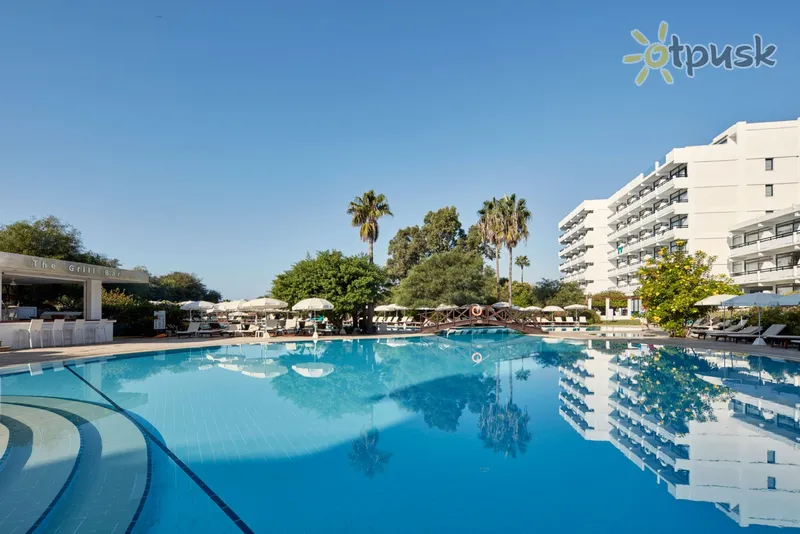 Фото отеля Grecian Bay Hotel 5* Ayia Napa Kipras išorė ir baseinai