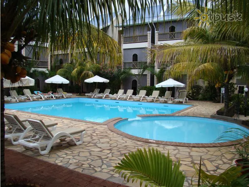 Фото отеля Le Palmiste Resort & Spa 3* о. Маврикій Маврикій екстер'єр та басейни