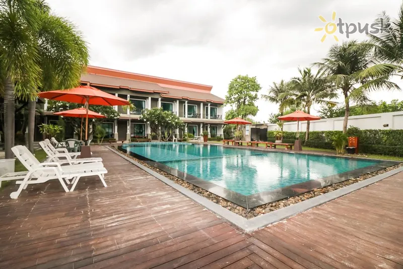 Фото отеля OYO 256 P' Private Resort Cha Am 3* Ча-Ам & Хуа Хин Таиланд экстерьер и бассейны