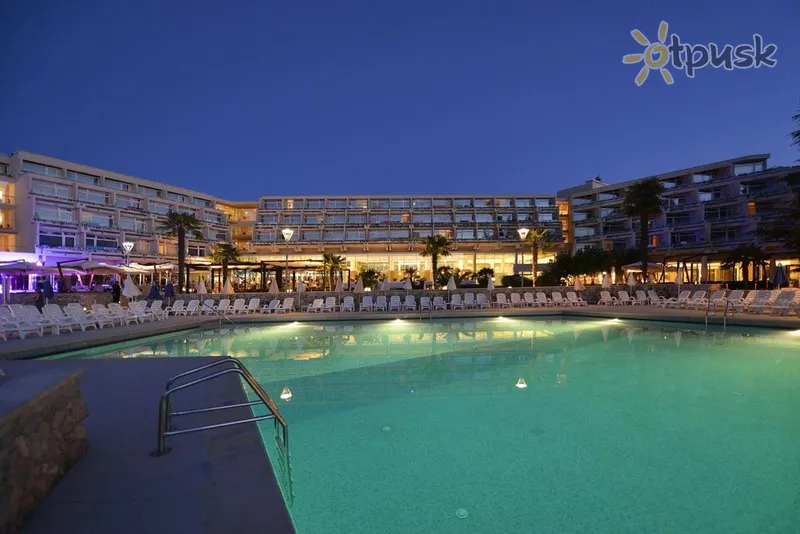Фото отеля Mediteran Plava Laguna 3* Porec Kroatija išorė ir baseinai