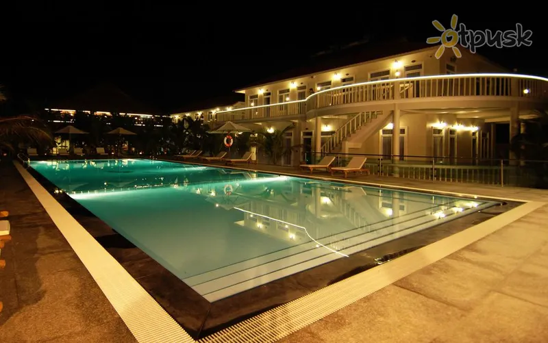 Фото отеля Madame Cuc Saigon Emerald Resort 4* Фантьет Вьетнам экстерьер и бассейны