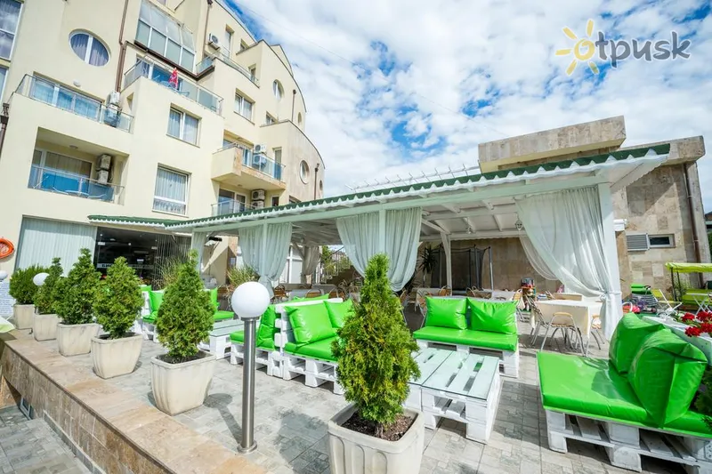 Фото отеля Vechna R Resort 3* Saulainā pludmale Bulgārija bāri un restorāni