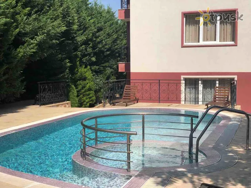 Фото отеля Allia Apartments 3* Равда Болгарія екстер'єр та басейни