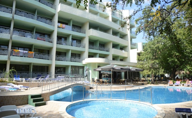 Фото отеля Perunika Hotel 3* Золотые пески Болгария экстерьер и бассейны