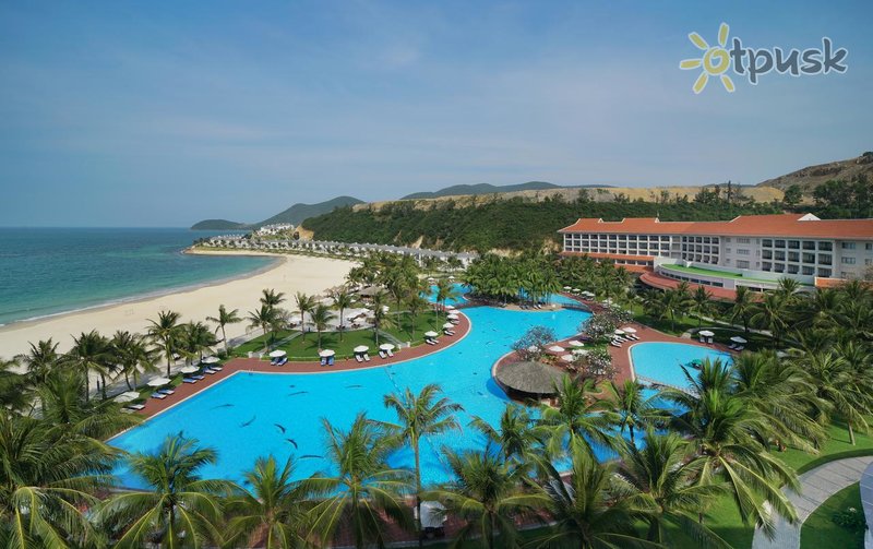 Фото отеля Vinpearl Nha Trang Resort 5* Нячанг Вьетнам экстерьер и бассейны
