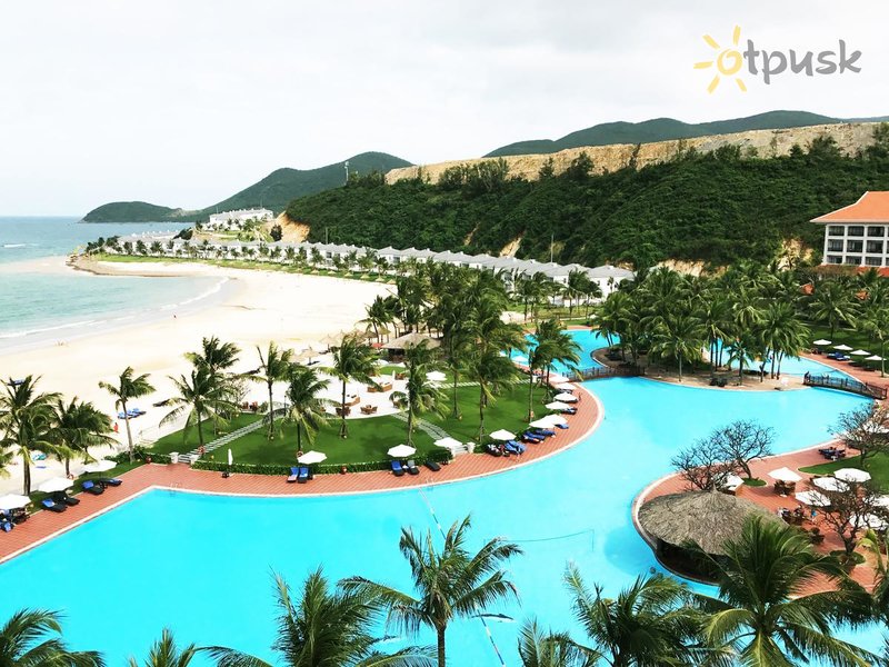 Фото отеля Vinpearl Nha Trang Resort 5* Нячанг Вьетнам экстерьер и бассейны