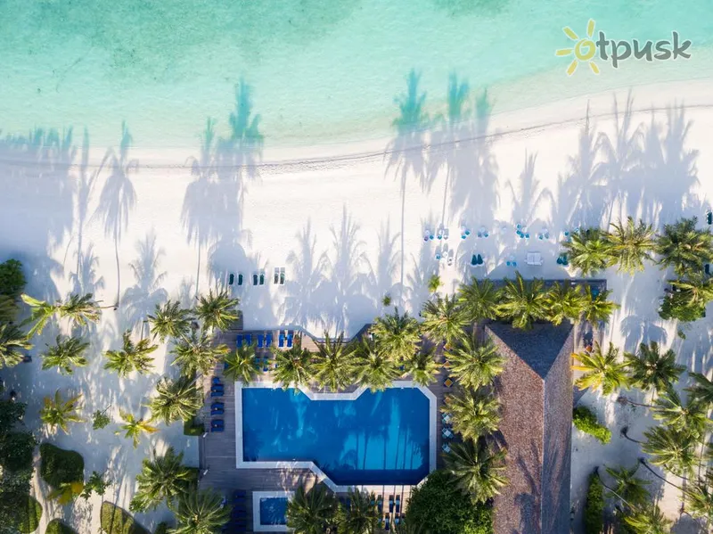Фото отеля Meeru Island Resort & Spa 5* Северный Мале Атолл Мальдивы экстерьер и бассейны
