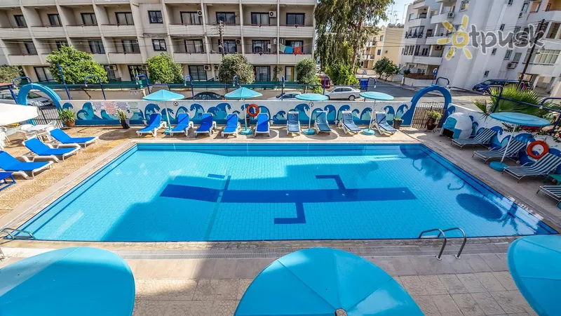 Фото отеля Cactus Hotel 2* Larnaka Kipra ārpuse un baseini