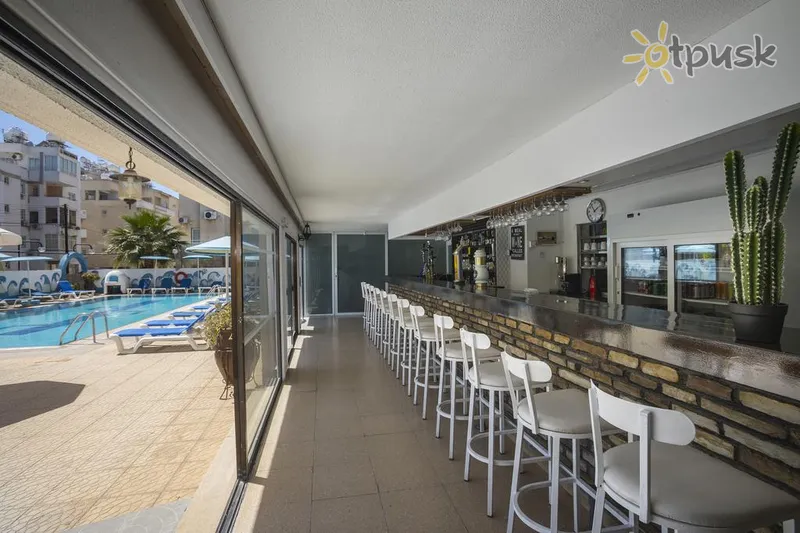 Фото отеля Cactus Hotel 2* Ларнака Кипр бары и рестораны