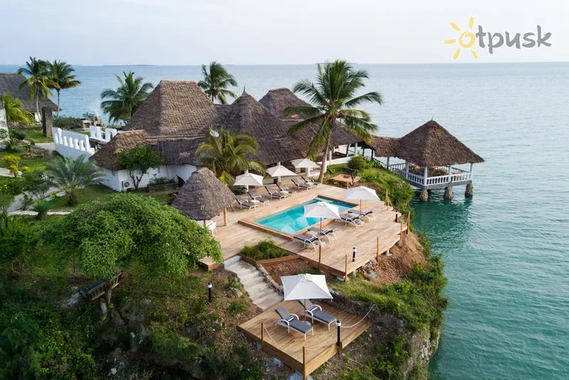 Фото отеля Chuini Zanzibar Beach Lodge 4* Бубубу Танзания экстерьер и бассейны