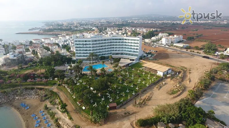 Фото отеля Crystal Springs Beach Hotel 4* Протарас Кипр пляж