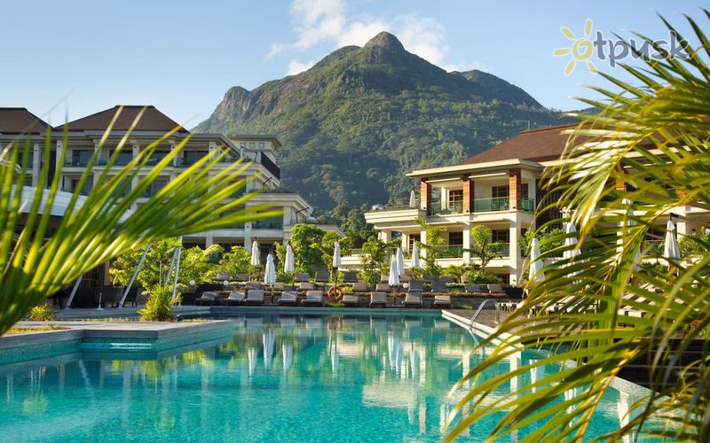 Фото отеля Savoy Seychelles Resort & Spa 5* о. Маэ Сейшельские о-ва экстерьер и бассейны
