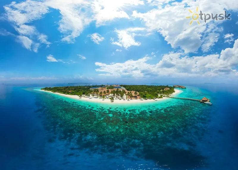 Фото отеля Reethi Faru Resort 5* Раа Атолл Мальдивы экстерьер и бассейны