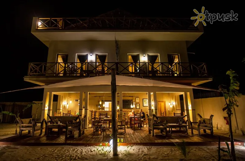 Фото отеля Clove Island Villas & Spa 4* Макундучі Танзанія бари та ресторани