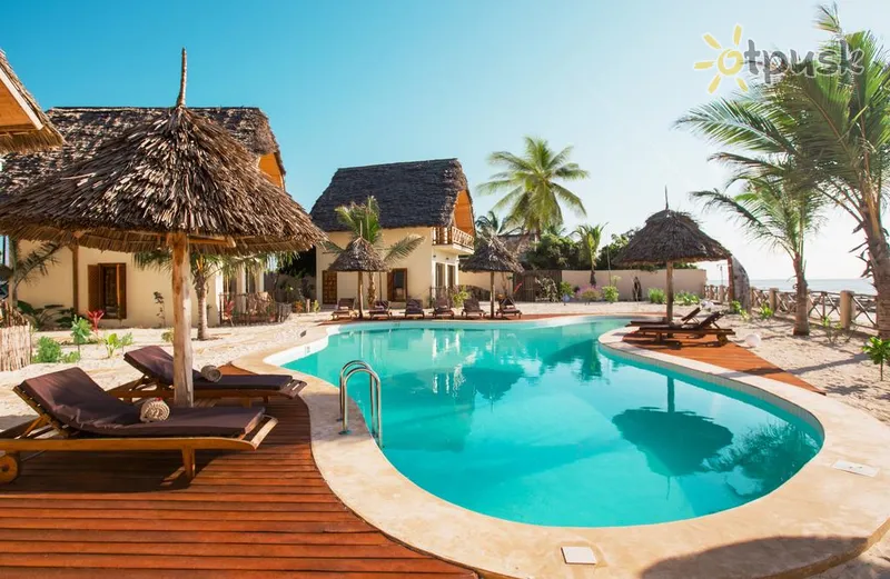Фото отеля Clove Island Villas & Spa 4* Макундучі Танзанія екстер'єр та басейни
