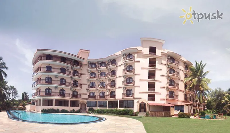 Фото отеля Nazri Resort 4* Šiaurės Goa Indija išorė ir baseinai