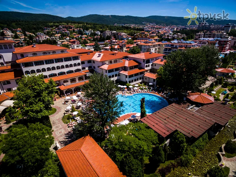Фото отеля Royal Palace Helena Park 5* Saulėtas paplūdimys Bulgarija išorė ir baseinai