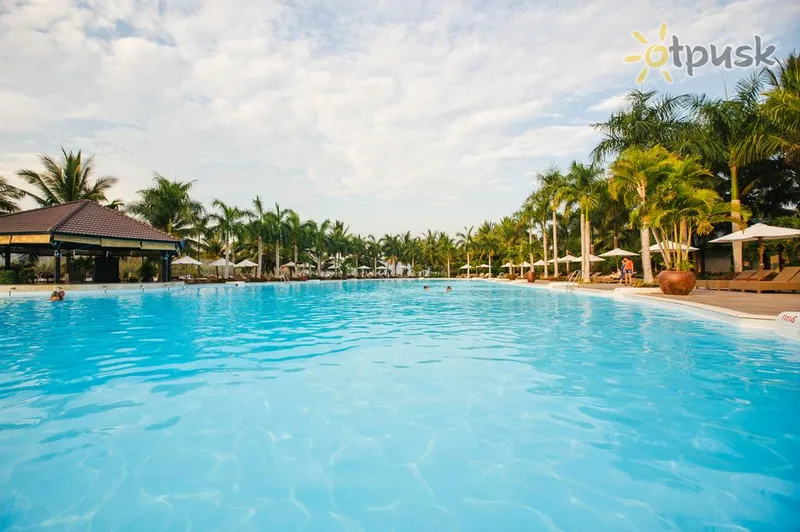 Фото отеля Diamond Bay Resort & Spa 5* Нячанг Вьетнам экстерьер и бассейны