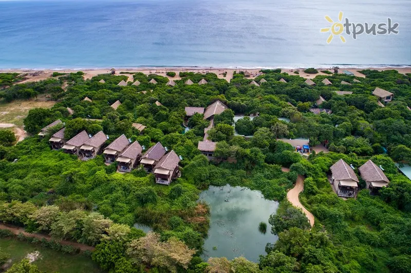 Фото отеля Jungle Beach Resort 5* Трінкомалі Шрі Ланка екстер'єр та басейни