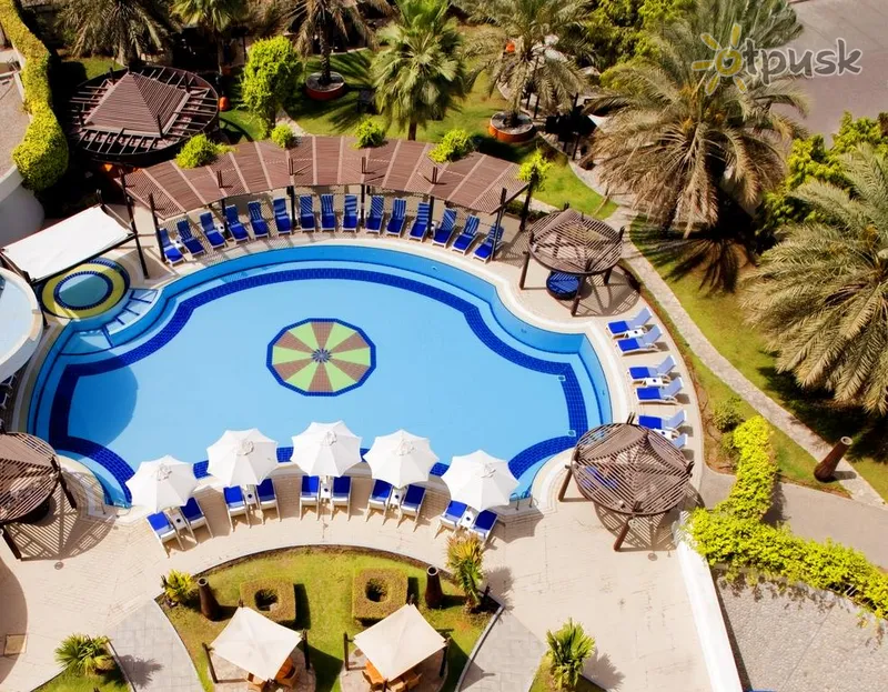 Фото отеля Radisson Blu Hotel Muscat 4* Маскат Оман екстер'єр та басейни