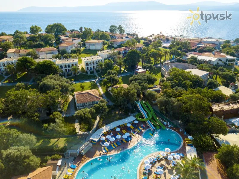Фото отеля Club Resort Atlantis 4* Оздере Турция экстерьер и бассейны
