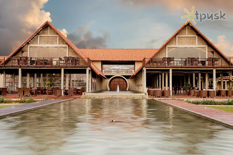 Фото отеля Uga Bay 5* Пасикуда Шри-Ланка экстерьер и бассейны