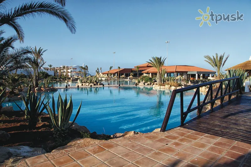 Фото отеля Riu Tikida Dunas ClubHotel 4* Agadira Maroka ārpuse un baseini