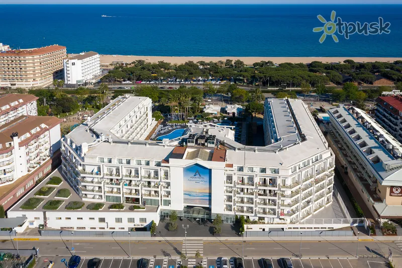 Фото отеля Aqua Hotel Aquamarina & Spa 4* Kosta del Maresmė Ispanija išorė ir baseinai