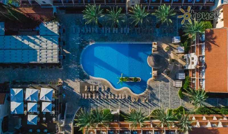 Фото отеля Napa Plaza 4* Aija Napa Kipra ārpuse un baseini