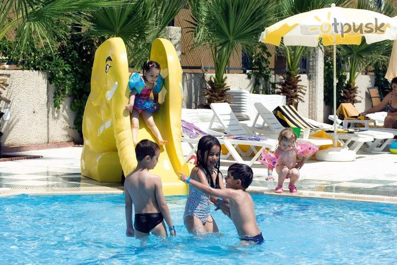 Фото отеля Villa Sunflower Beach Hotel 4* Аланія Туреччина екстер'єр та басейни