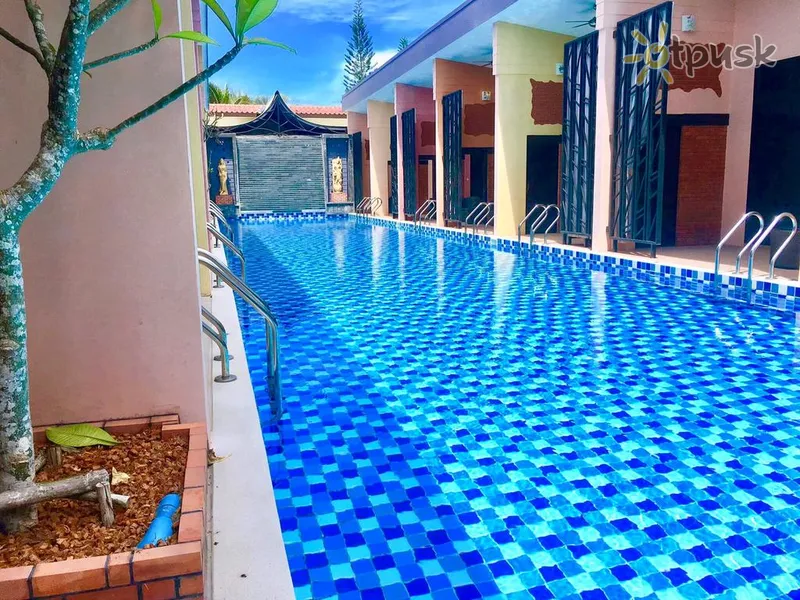 Фото отеля OYO 119 Baan Noppadol Hua Hin Loft Hotel 3* Cha Am ir Hua Hin Tailandas išorė ir baseinai