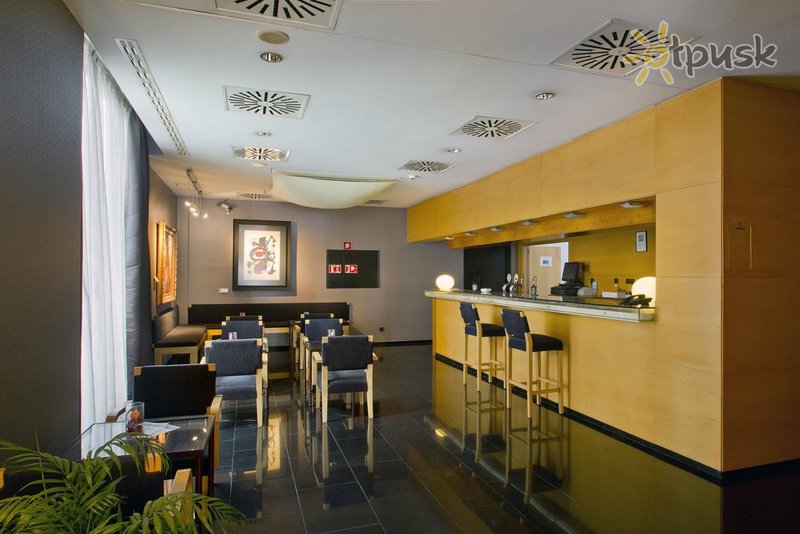 Фото отеля EuroHotel 4* Барселона Испания лобби и интерьер