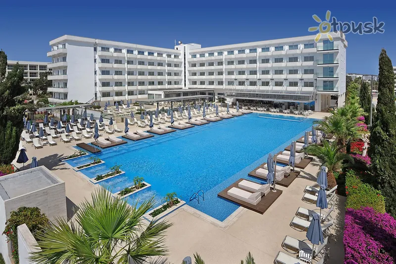 Фото отеля Nestor Hotel 3* Ayia Napa Kipras išorė ir baseinai