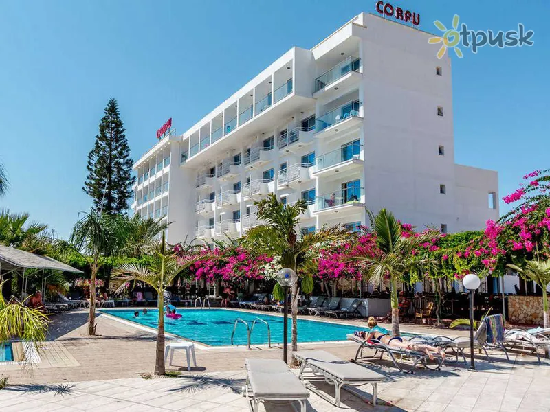 Фото отеля Corfu 3* Айя Напа Кипр экстерьер и бассейны