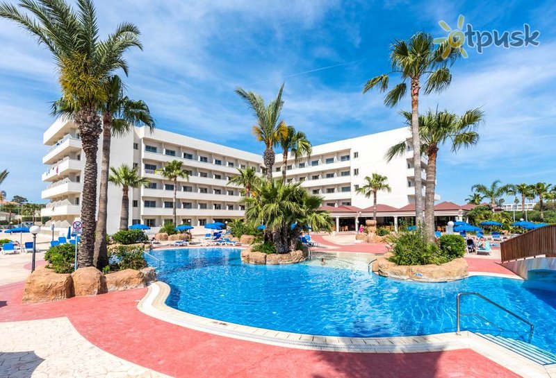 Фото отеля Nissiana Hotel 3* Айя Напа Кипр экстерьер и бассейны
