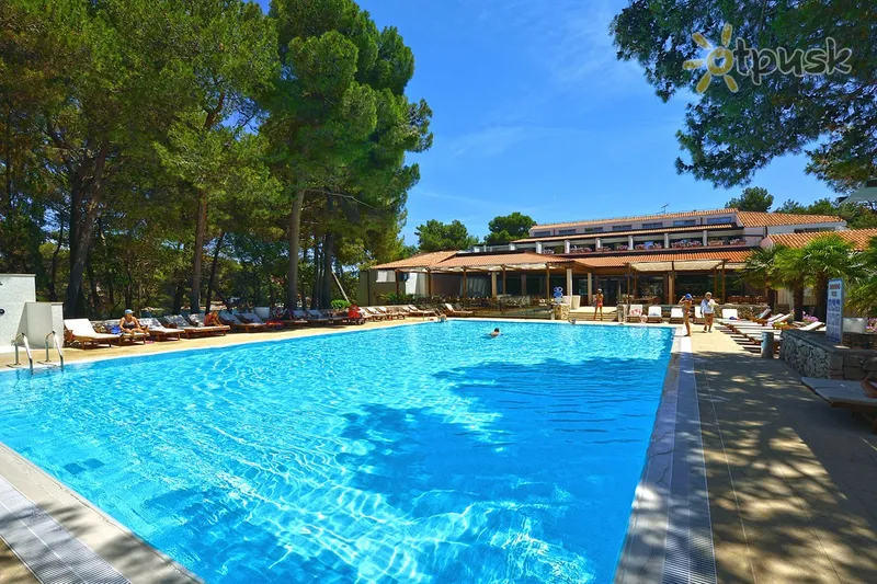 Фото отеля Villa Galijot Plava Laguna 4* Porec Horvātija ārpuse un baseini