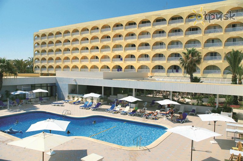 Фото отеля ONE Resort Jockey 4* Монастир Тунис экстерьер и бассейны