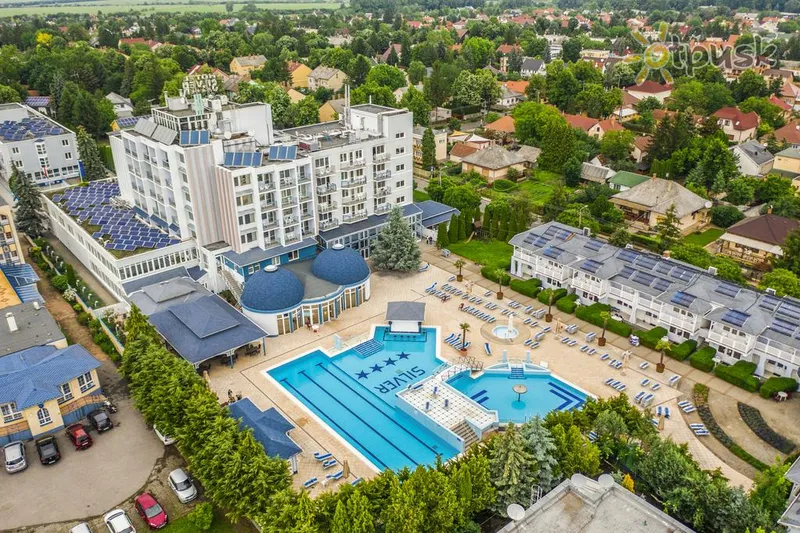 Фото отеля Silver Hotel 4* Хайдусобосло Угорщина екстер'єр та басейни