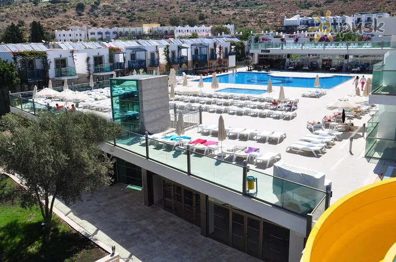 Фото отеля Jasmin Beach Hotel 4* Bodrumas Turkija išorė ir baseinai