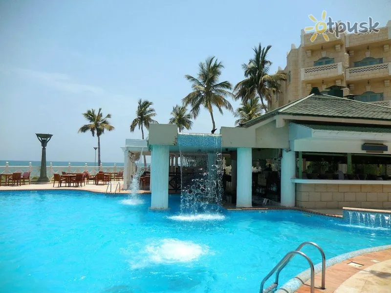 Фото отеля Grand Hyatt Muscat 5* Маскат Оман екстер'єр та басейни