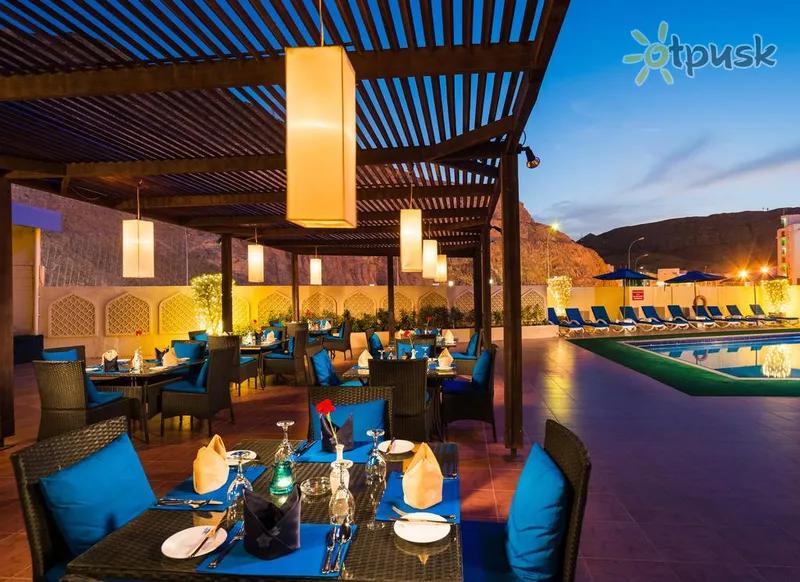 Фото отеля Tulip Inn Downtown Muscat 3* Маскат Оман бары и рестораны