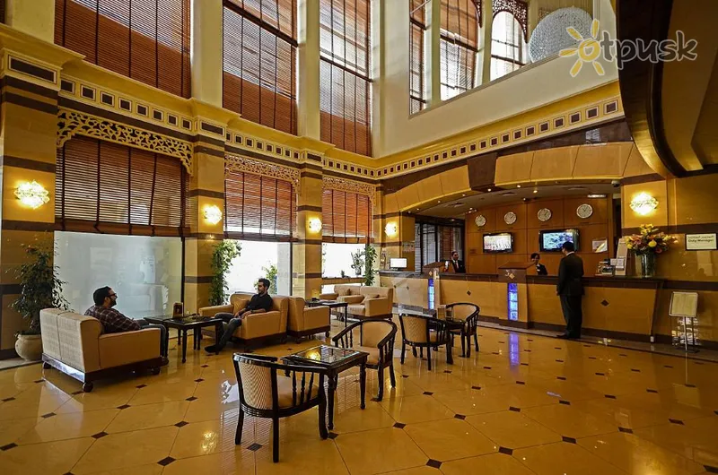 Фото отеля Golden Tulip Seeb 3* Маскат Оман лобби и интерьер