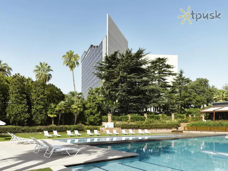 Фото отеля Fairmont Rey Juan Carlos I 5* Barselona Spānija ārpuse un baseini