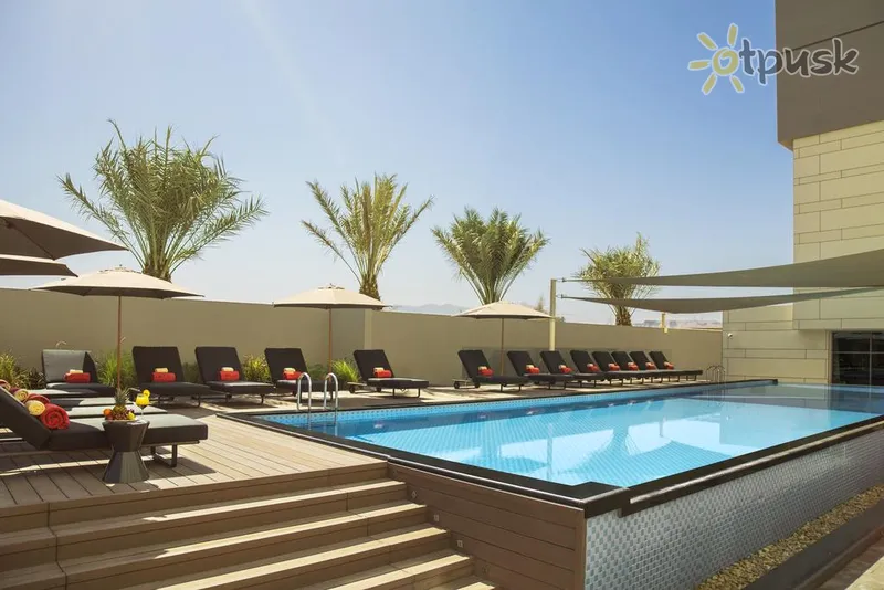 Фото отеля Novotel Muscat Airport 4* Маскат Оман экстерьер и бассейны