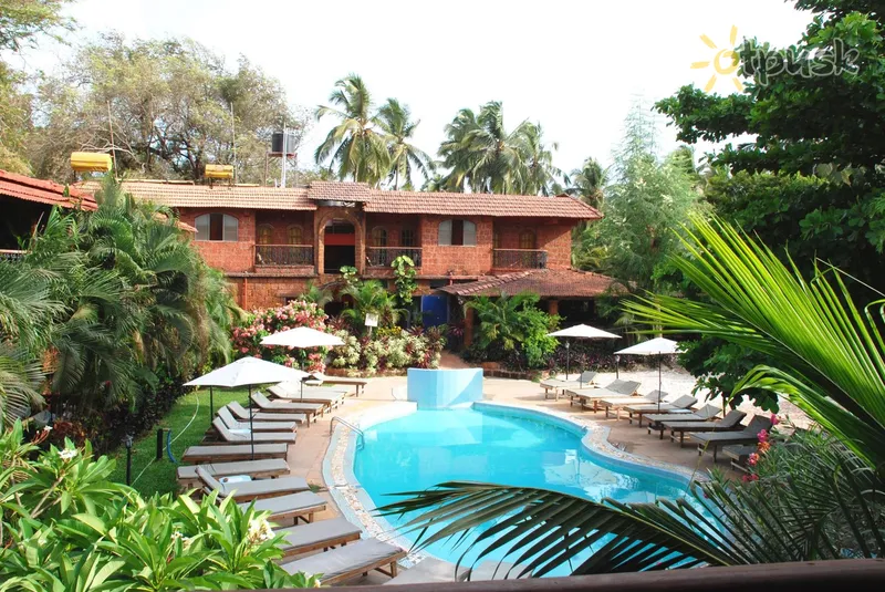 Фото отеля Sea Breeze Resort Candolim 2* Ziemeļu goa Indija ārpuse un baseini