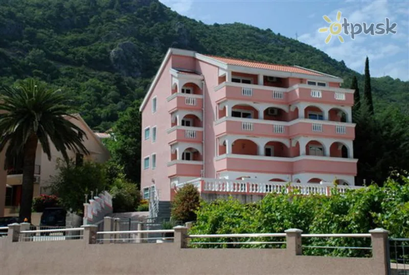 Фото отеля Tamara Villa 2* Becici Juodkalnija išorė ir baseinai